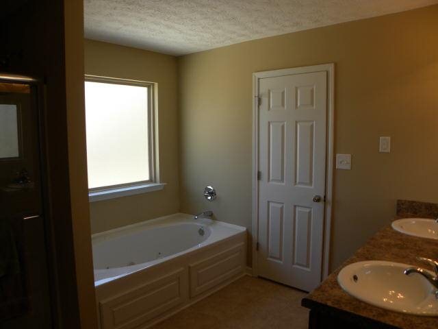 144 Cedar Ridge Dr, Lagrange, GA 30241 photo 13