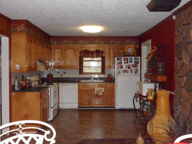 746 Patillo Rd, Lagrange, GA 30241 photo 7