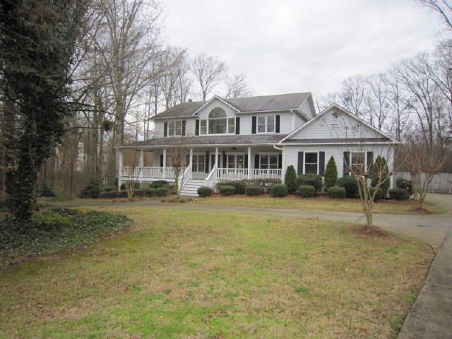 481 River Blf, Hoschton, GA 30548 photo 1