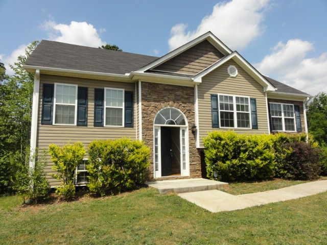 335 Lamar Ln, Covington, GA 30016 photo 1