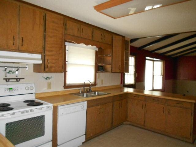 36 Oak Cliff Dr, Toccoa, GA 30577 photo 4