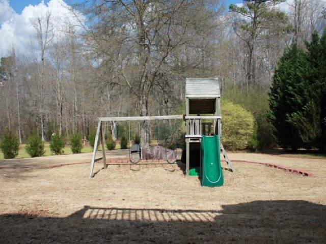 8001 Cypress Pt, Monroe, GA 30656 photo 16