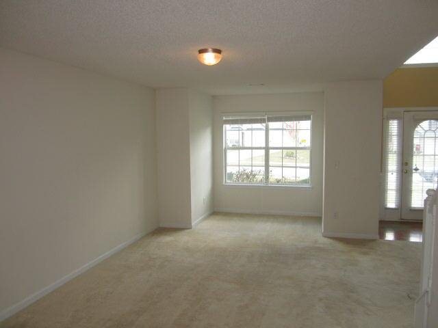 106 Madisyn Dr, Hampton, GA 30228 photo 6