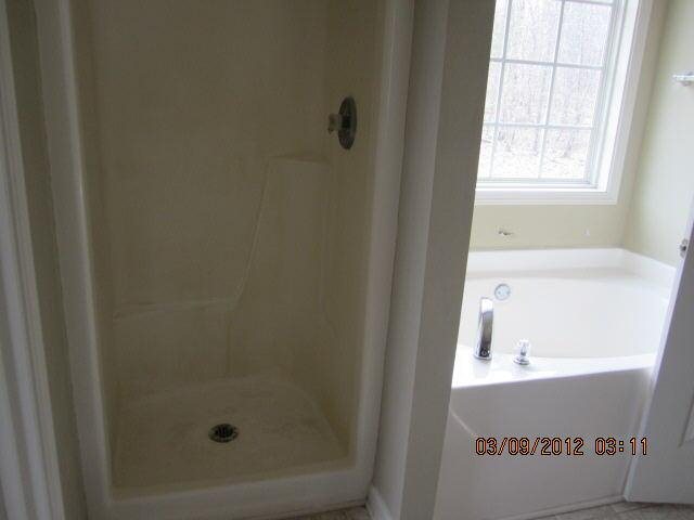 138 Red Oak Dr, Barnesville, GA 30204 photo 12