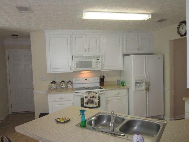 35 Edinburgh Ln, Covington, GA 30016 photo 2