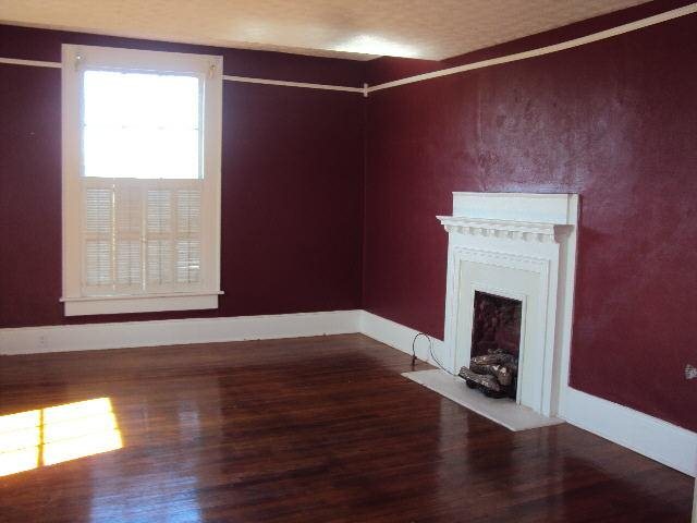 411 Hines St, Lagrange, GA 30241 photo 4