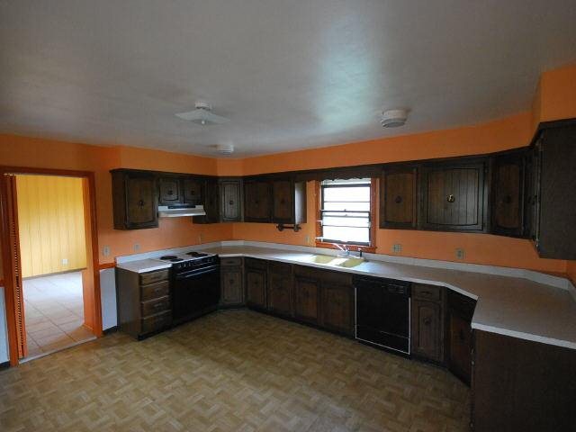 323 Park Hill Dr, Lagrange, GA 30240 photo 4