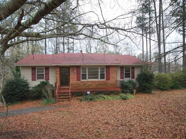 323 Park Hill Dr, Lagrange, GA 30240 photo 1