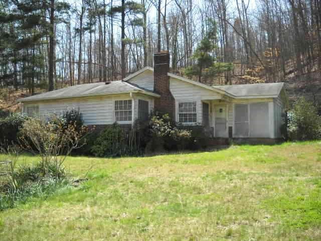 2363 Falls Rd, Toccoa, GA 30577 photo 2