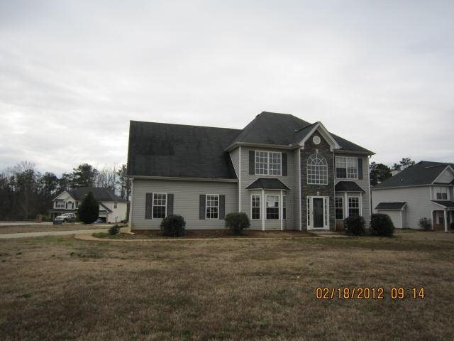 381 Kimberwick Ct, Hampton, GA 30228 photo 1