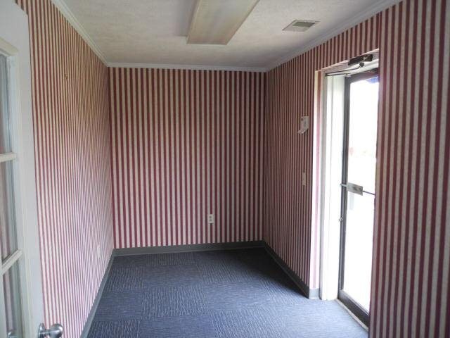 126 Gordon Commerical Dr, Lagrange, GA 30240 photo 2