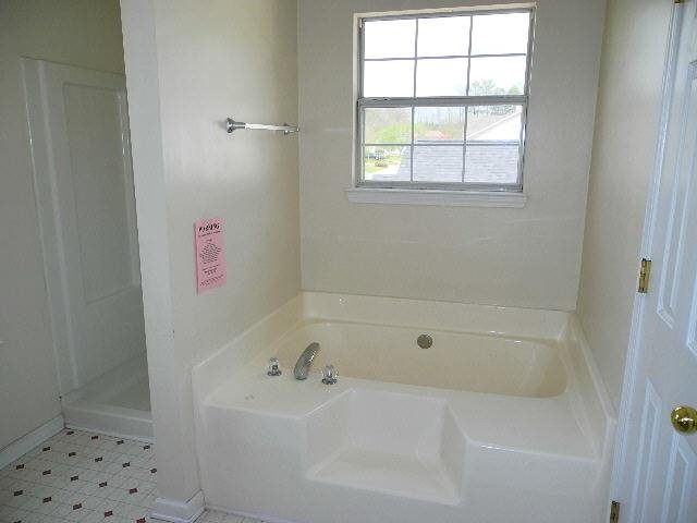 7137 New Dale Rd, Rex, GA 30273 photo 9