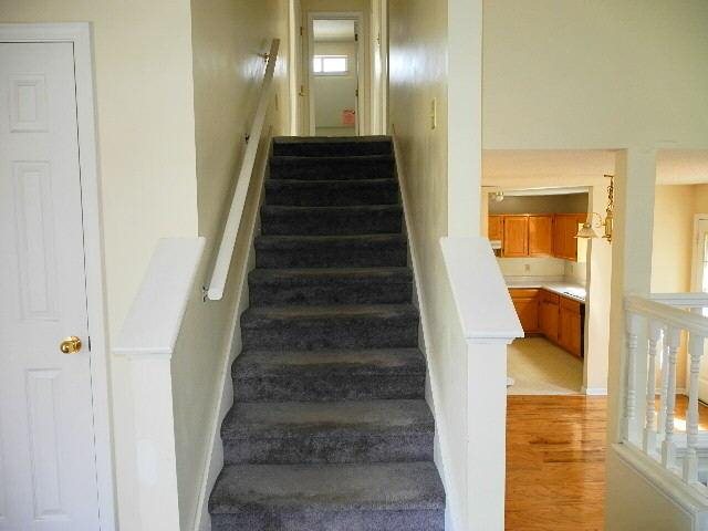 7137 New Dale Rd, Rex, GA 30273 photo 5
