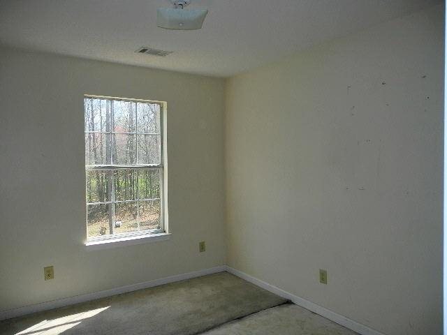 7137 New Dale Rd, Rex, GA 30273 photo 6
