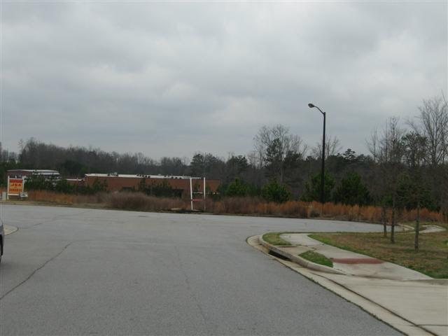 415 Brogdon Rd, Sugar Hill, GA 30518 photo 10