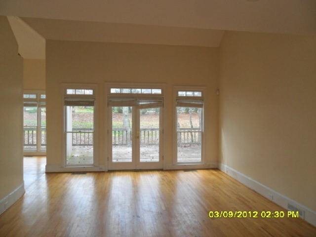 7405 Craigleith Dr, Duluth, GA 30097 photo 2