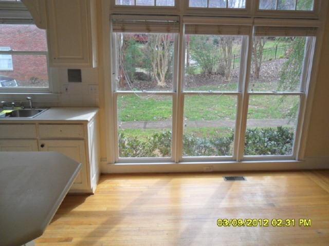 7405 Craigleith Dr, Duluth, GA 30097 photo 4