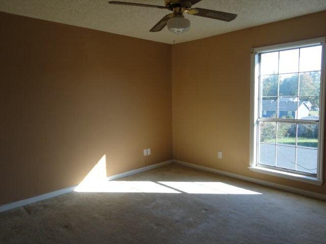 2807 Windcrest Dr, Hampton, GA 30228 photo 8