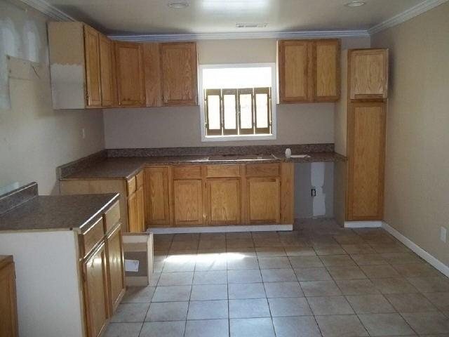 2137 Deville Ln, Gainesville, GA 30507 photo 3