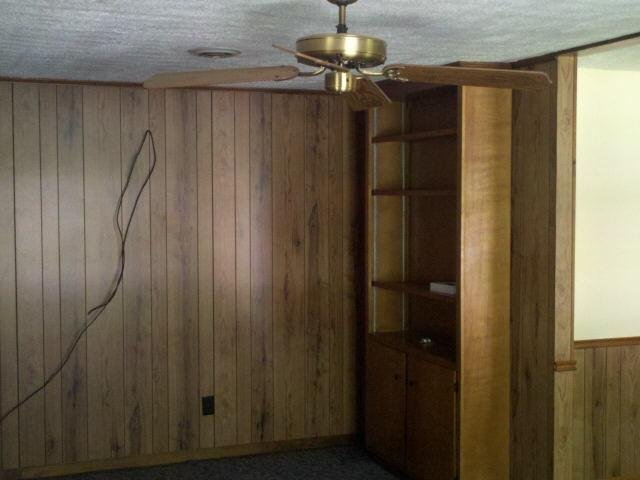 124 Edgewood Cir, Barnesville, GA 30204 photo 4