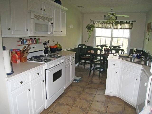 245 Flowers Dr, Covington, GA 30016 photo 7
