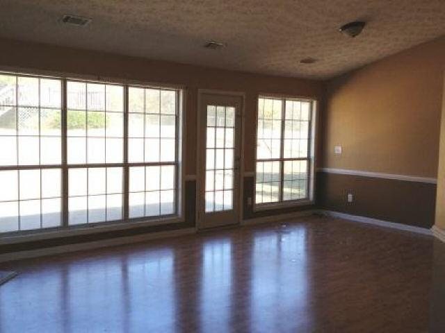 525 Cambridge Way, Covington, GA 30016 photo 6