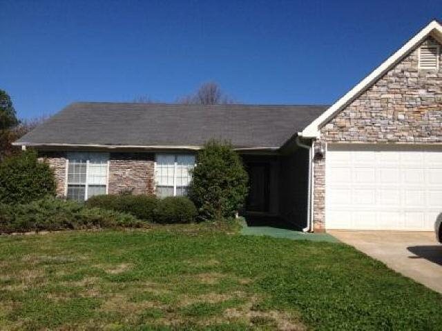 525 Cambridge Way, Covington, GA 30016 photo 1