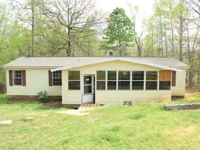 3381 Lee Dr, Buford, GA 30518 photo 1
