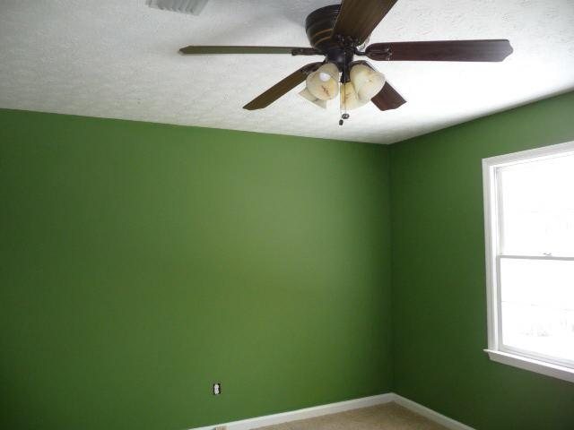 201 Mckinley Cir, Lagrange, GA 30240 photo 8