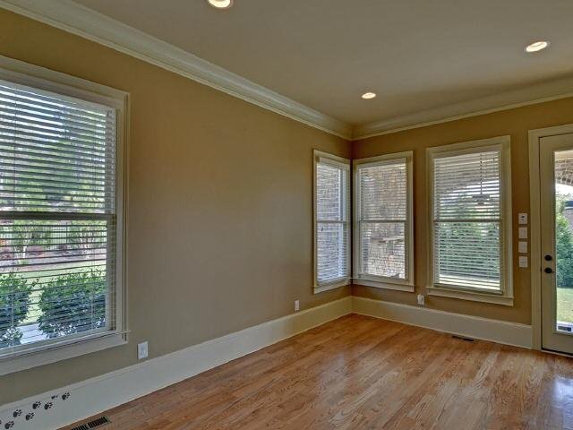 8640 Valderama Dr, Duluth, GA 30097 photo 10