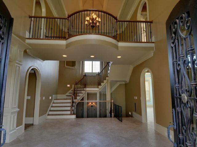 8640 Valderama Dr, Duluth, GA 30097 photo 2