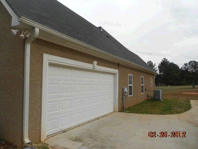 231 River Bend Ln, Hampton, GA 30228 photo 2