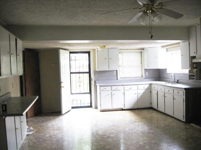 801 Troup St, Lagrange, GA 30240 photo 3