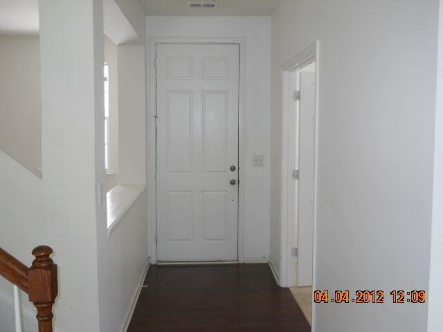 7563 Waverly Loop, Fairburn, GA 30213 photo 2