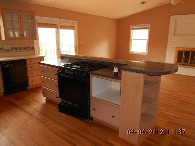 928 Thacker Rd, Clarkesville, GA 30523 photo 4