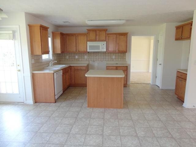 20 Andi Way, Covington, GA 30016 photo 6