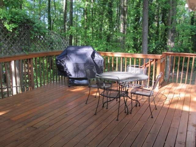 4084 Commodore Dr, Chamblee, GA 30341 photo 12