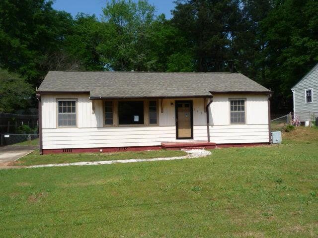 245 Rutland Cir, Lagrange, GA 30241 photo 1