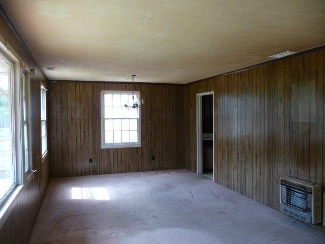 245 Rutland Cir, Lagrange, GA 30241 photo 4