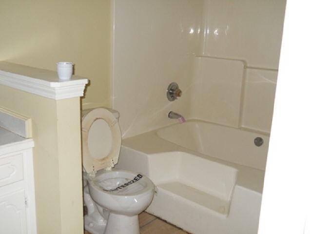 175 Graystone Dr, Covington, GA 30014 photo 4