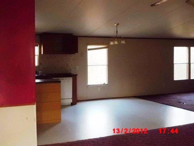 142 Springbrook Cir, Temple, GA 30179 photo 2