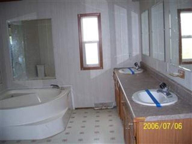107 Emerald Blvd, Byron, GA 31008 photo 12