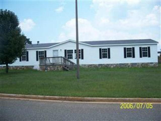 107 Emerald Blvd, Byron, GA 31008 photo 1