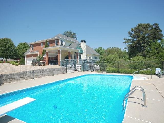 4792 Lou Ivy Rd, Duluth, GA 30096 photo 3