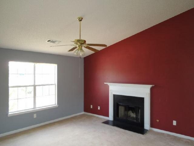 7009 Biscayne Blvd, Rex, GA 30273 photo 2