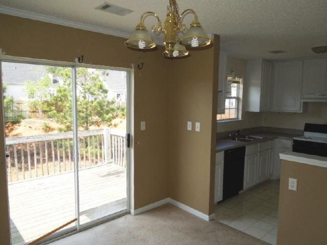 7009 Biscayne Blvd, Rex, GA 30273 photo 5