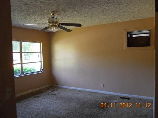 402 Alaska Way, Warner Robins, GA 31093 photo 2