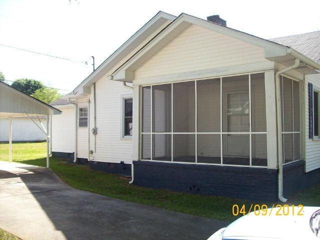 4 S 3rd St, Lindale, GA 30147 photo 13