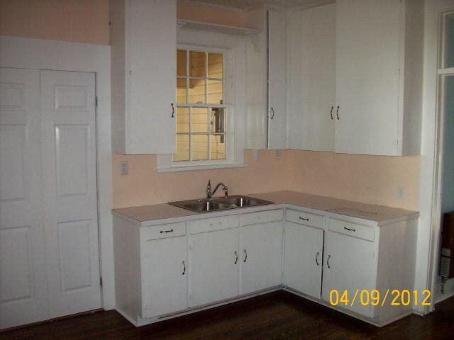 4 S 3rd St, Lindale, GA 30147 photo 5