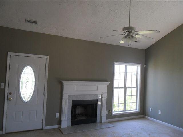 6774 Oakleigh Ct, Rex, GA 30273 photo 3